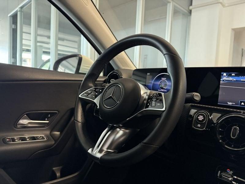 Mercedes-Benz Classe A A 180 d Automatic Advanced