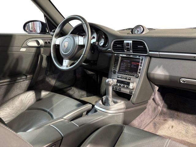 PORSCHE 996 911 Carrera 4S Coupé