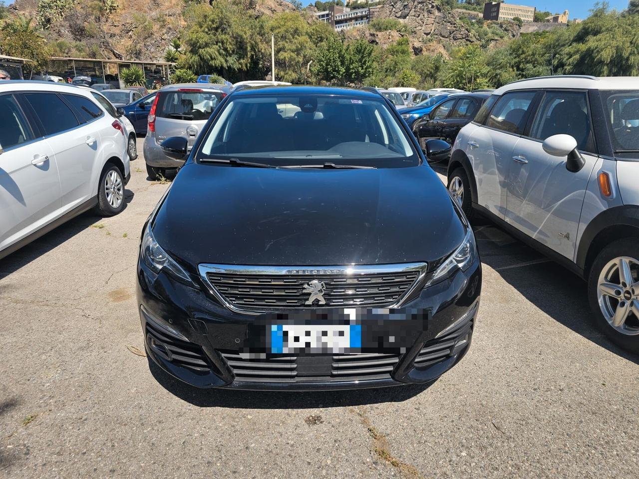 Peugeot 308 BlueHDi 130 S&S Active