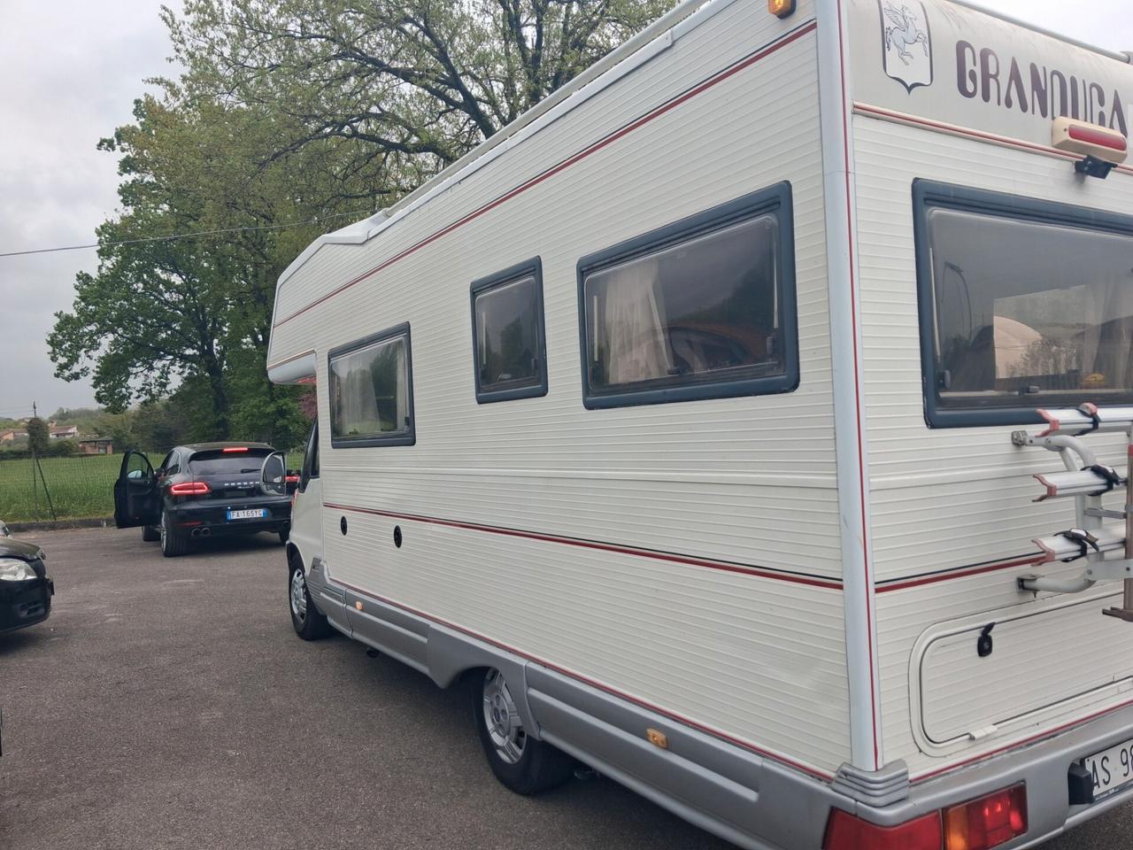 Granduca Ducati 2.5 tdi mansardato