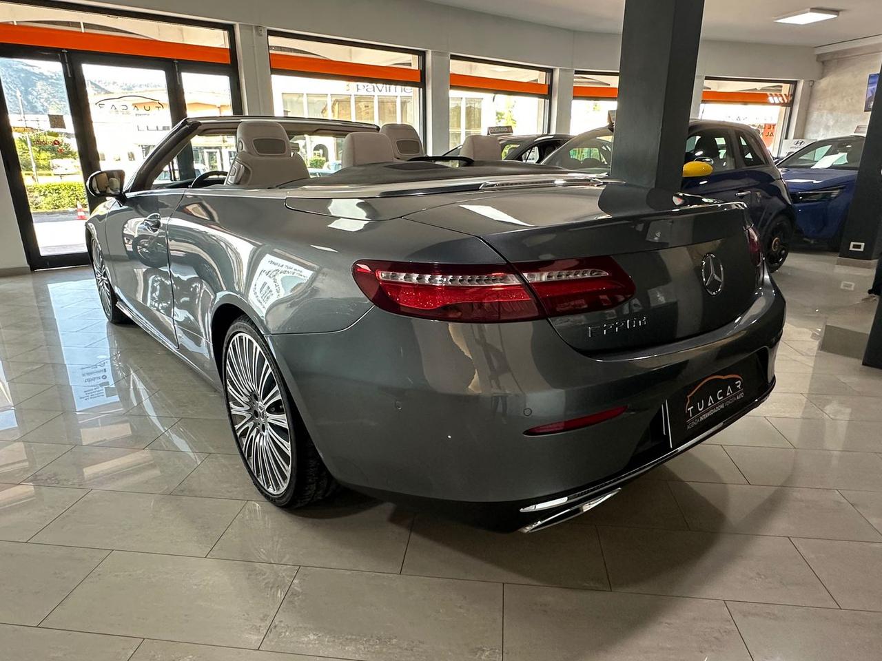 Mercedes-Benz E 220 Premium E 220 D Cabriole #6528