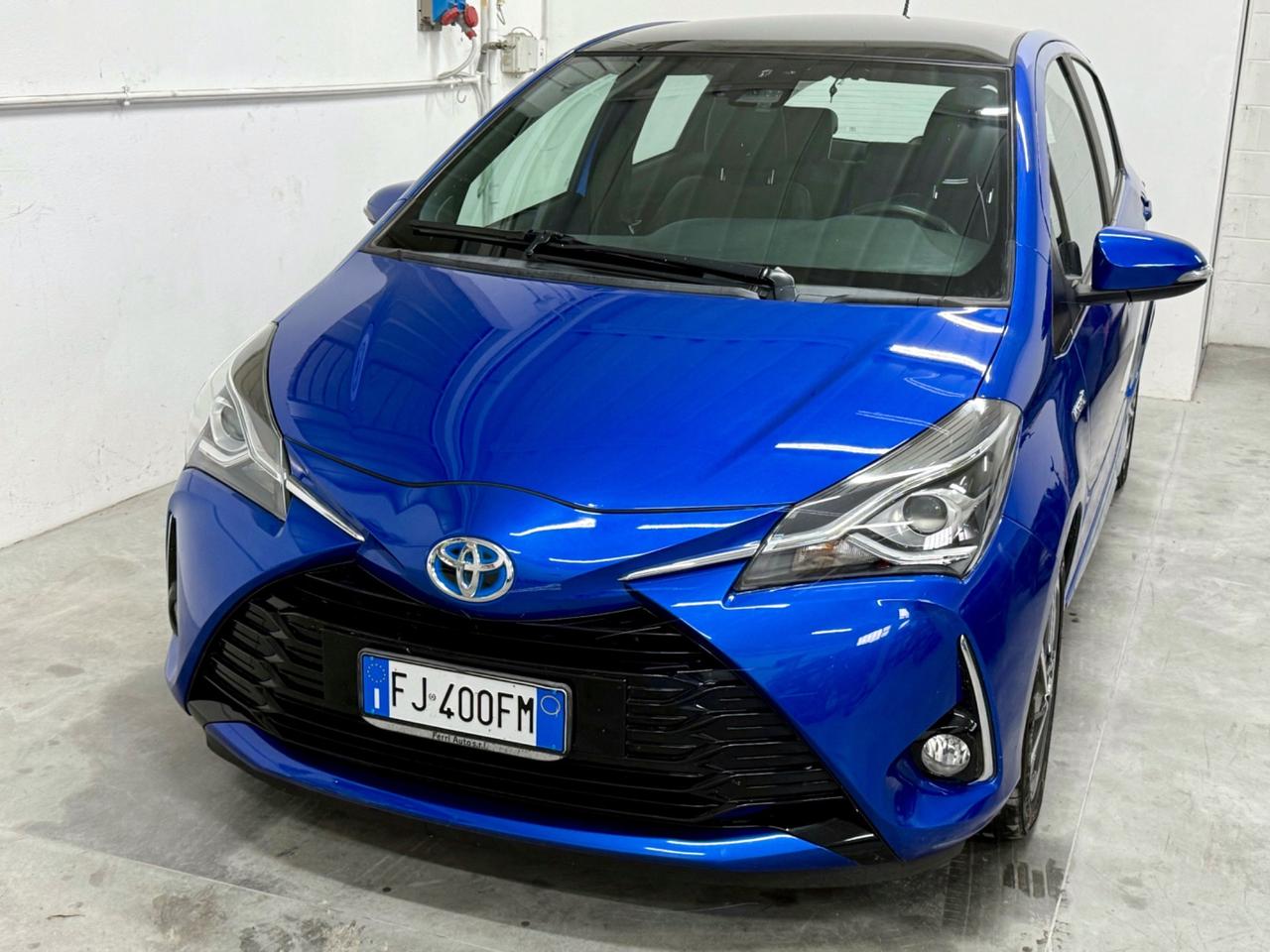 Toyota Yaris HYBRID AUTOMATICA