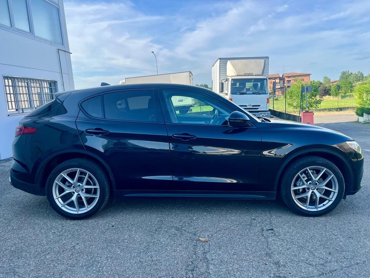 Alfa Romeo Stelvio 2.2diesel 210CV 2017 132.000km perfetta
