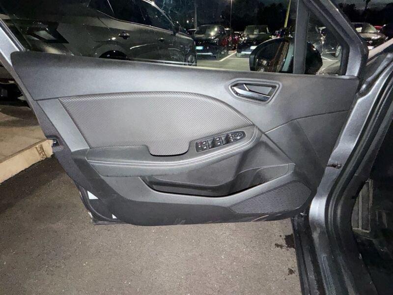 Renault Clio V 2019 1.6 E-Tech full hybrid E-Tech Engineered 145cv auto