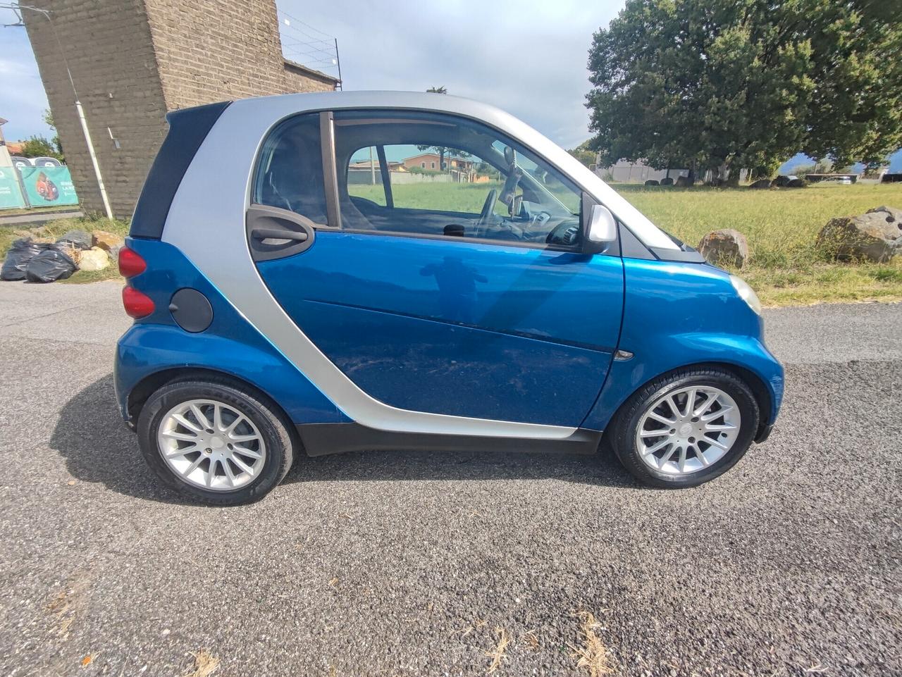 Smart ForTwo 1000 52 kW coupé pure