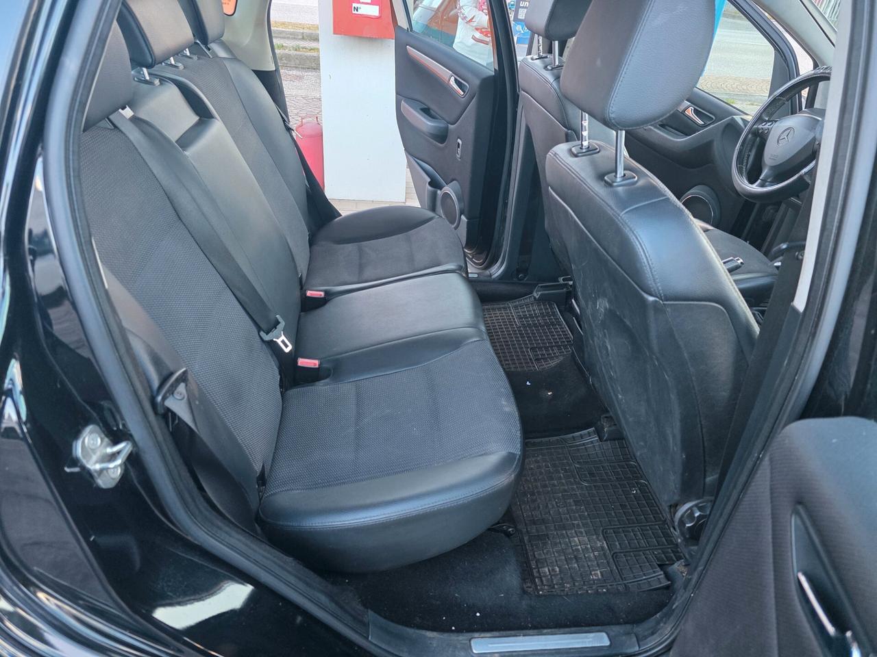 Mercedes-benz A 180 160 CDI Elegance motore sostituito