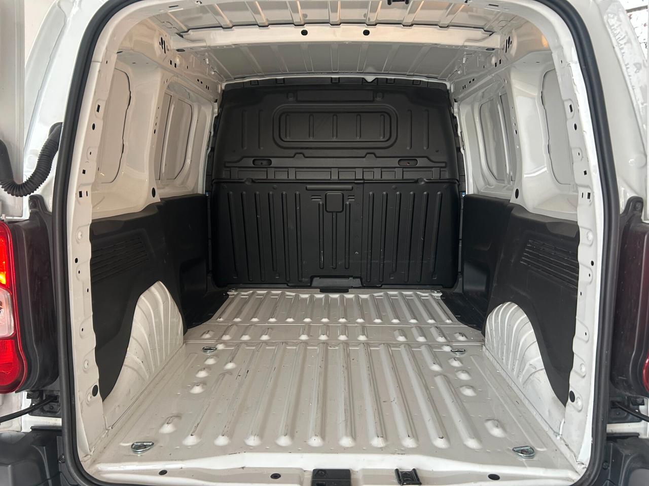 Opel Combo Cargo 1.5 Diesel 102CV