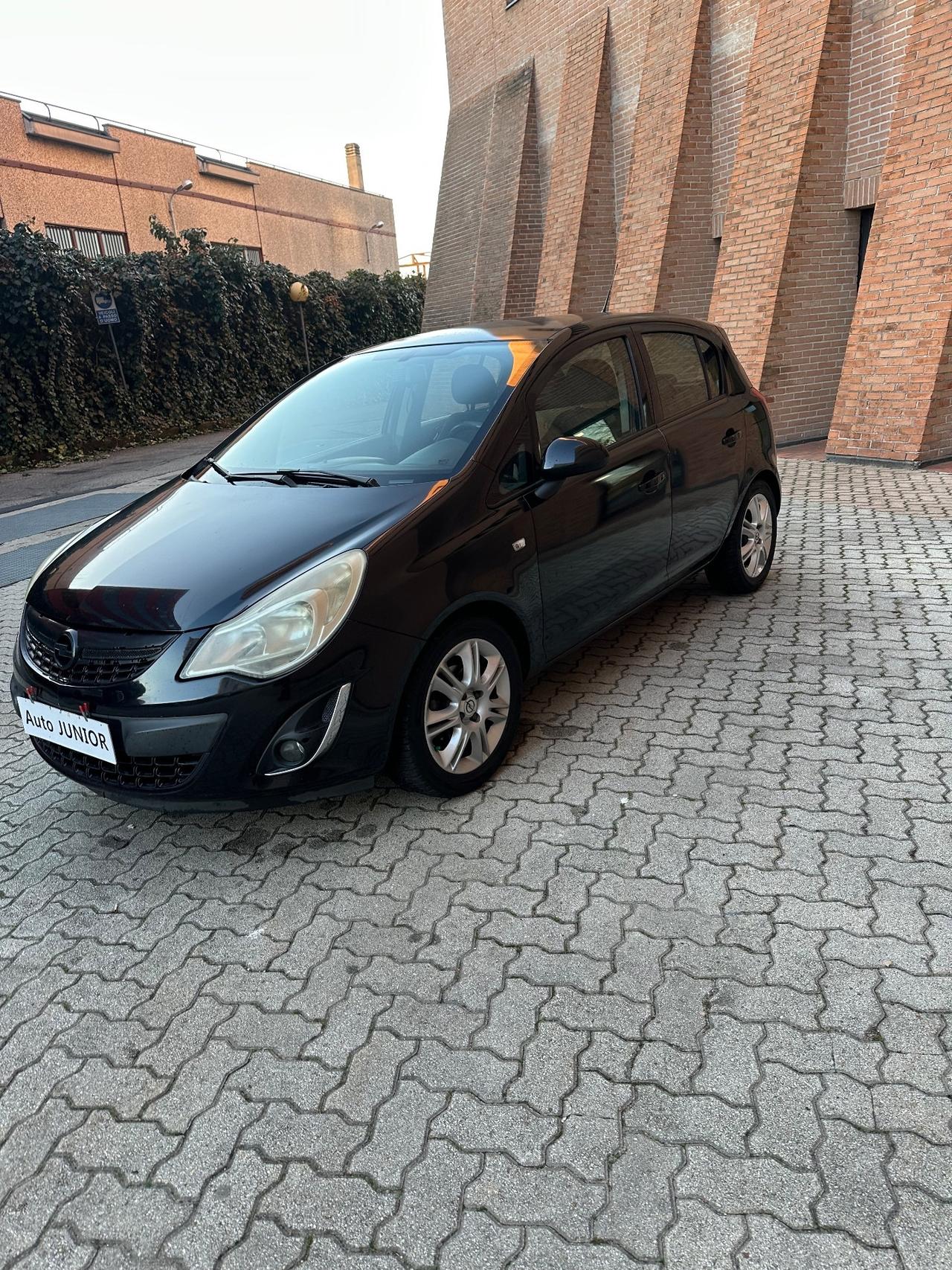 Opel Corsa 1.2 85CV 5 porte GPL-TECH Elective