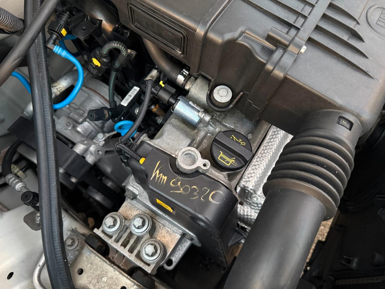 Fiat Punto LOUNGE/1.2 69 CV/CAR PLAY/5 POSTI