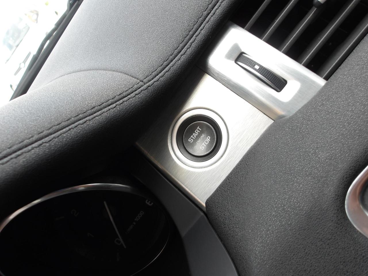 LAND ROVER RANGER ROVER EVOQUE 2.2 TD4 5p. Pure Tech Pack