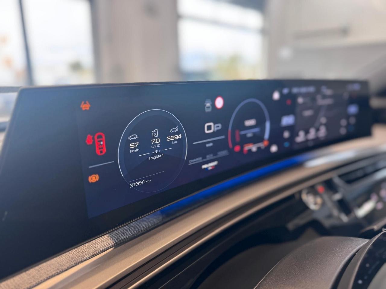 Peugeot 3008 Hybrid 136 e-DCS6 Allure