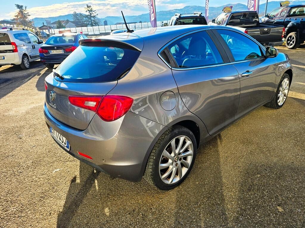 Alfa Romeo Giulietta 1.4 T-JET 120 CV Distinctive