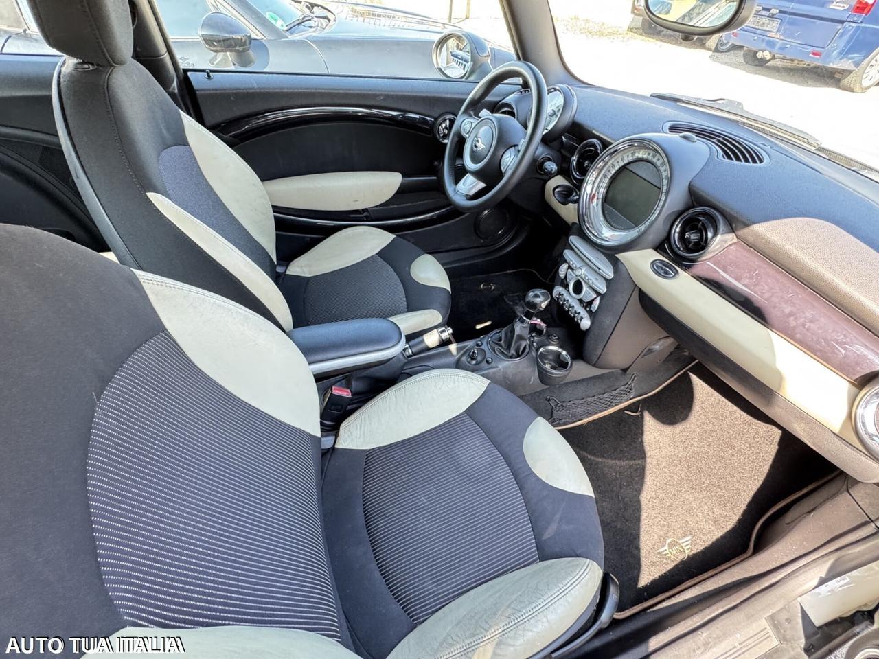 MINI COOPER D AUTOMATICA ADATTA NEOPATENTATI