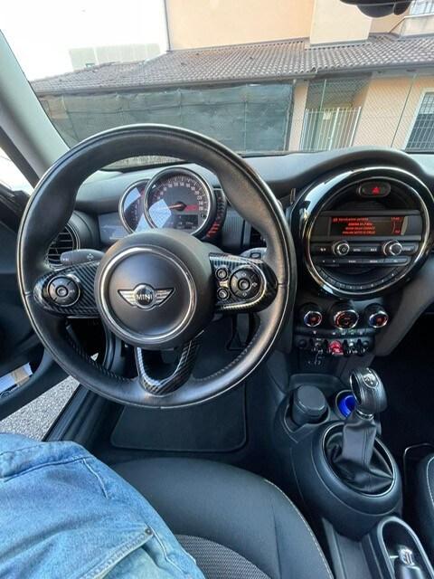 MINI Mini 5 porte (F55) Mini 1.5 Cooper D Busi...
