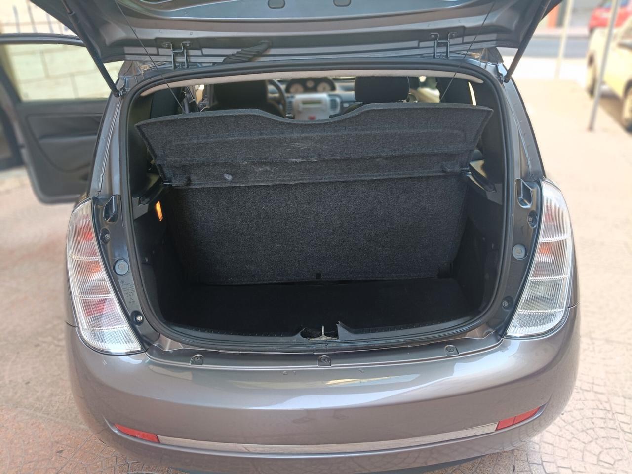 LANCIA YPSILON 1.2-NEOPATENTATI-Euro4490-