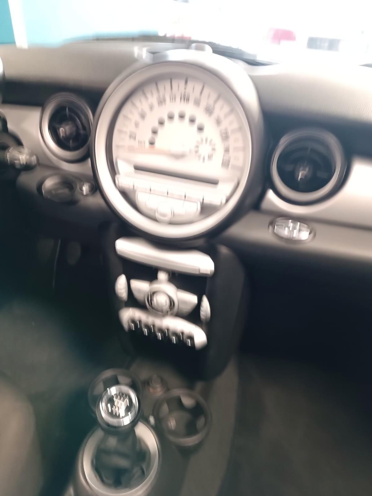 Mini Cooper Cabrio 1.6