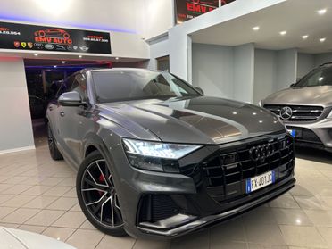 Audi Q8 50 TDI 286 CV full full