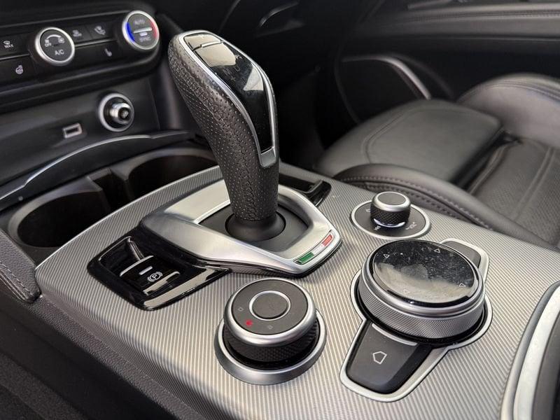 Alfa Romeo Stelvio 2.0 Turbo Benzina 280CV Veloce AT8 Q4
