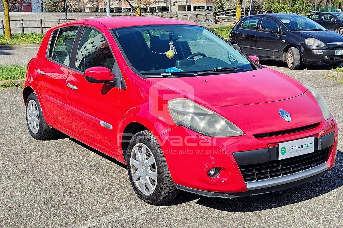 RENAULT Clio 1.2 16V 5 porte Dynamique