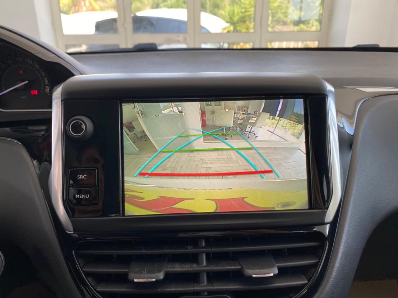 Peugeot 208 PureTech 5P ALLURE NAVI/FULL LED2020