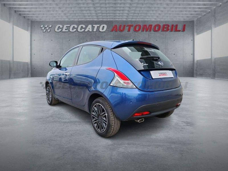 Lancia Ypsilon Ypsilon 1.0 firefly hybrid Gold s&s 70cv 5p.ti