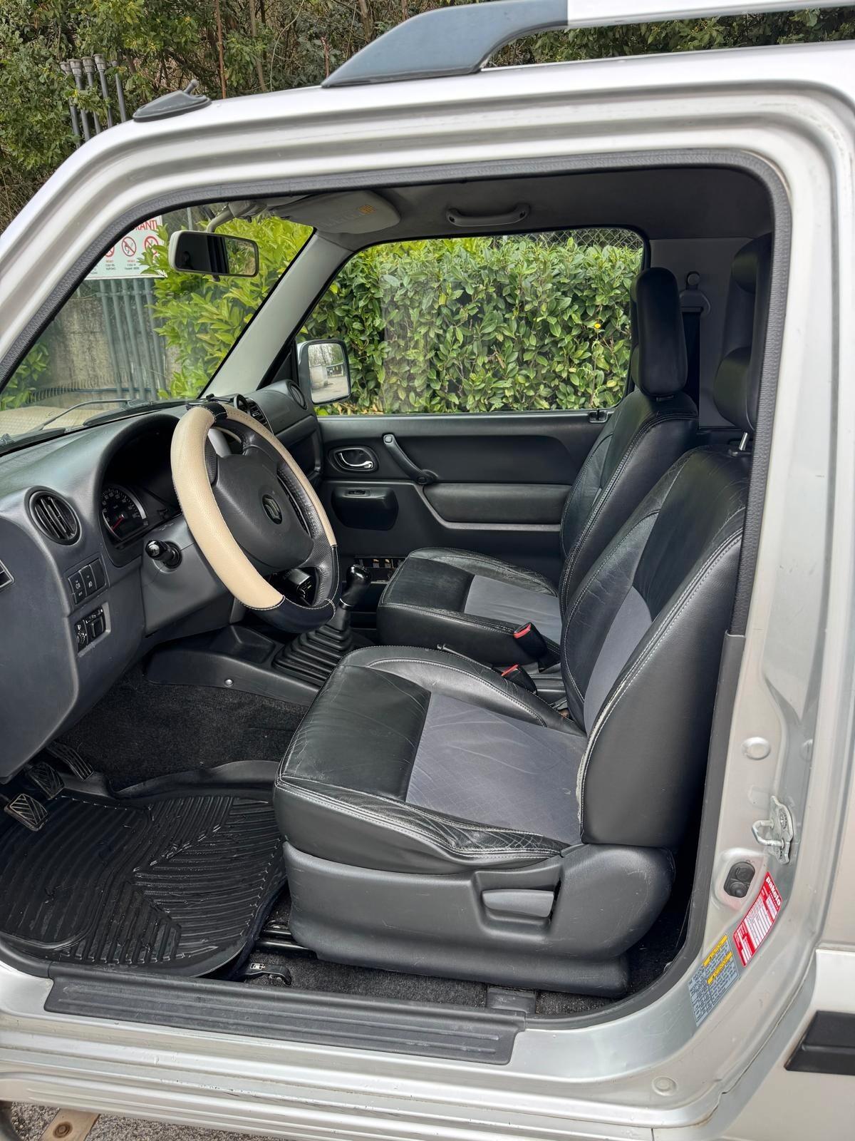 Suzuki Jimny 1.5 DDiS cat 4WD JLX