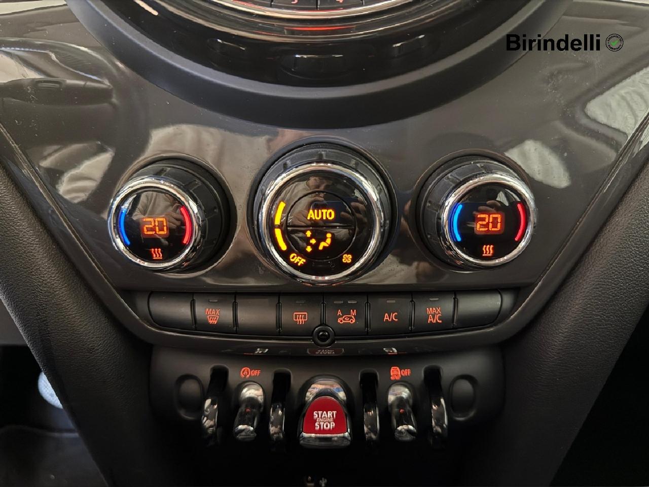 MINI Mini Countrym.(F60) - Mini 2.0 Cooper D Business Countryman Automatica