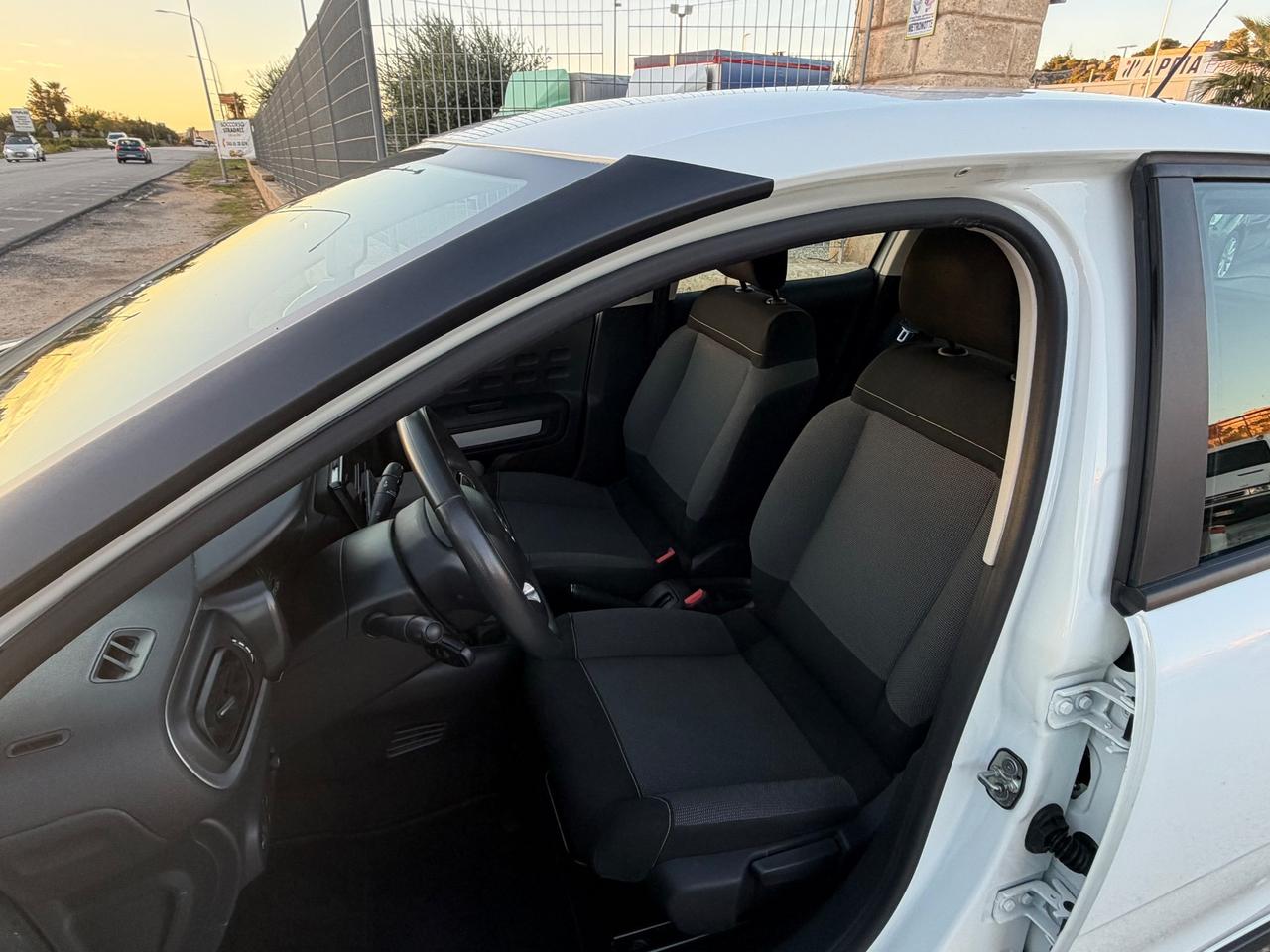 Citroen C3 PureTech 82 GPL Shine