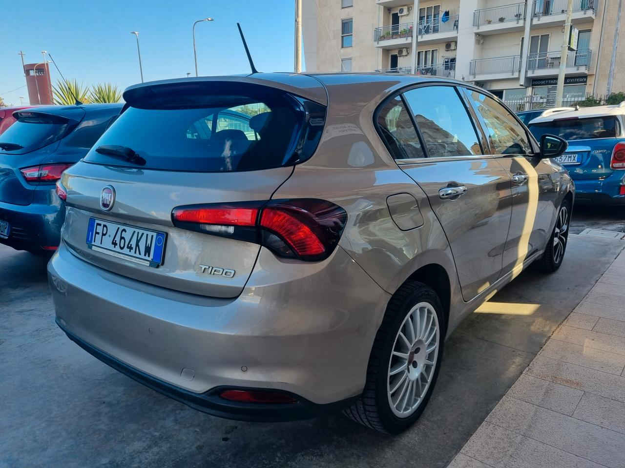 Fiat Tipo 1.4 T-Jet 120CV GPL SW Lounge