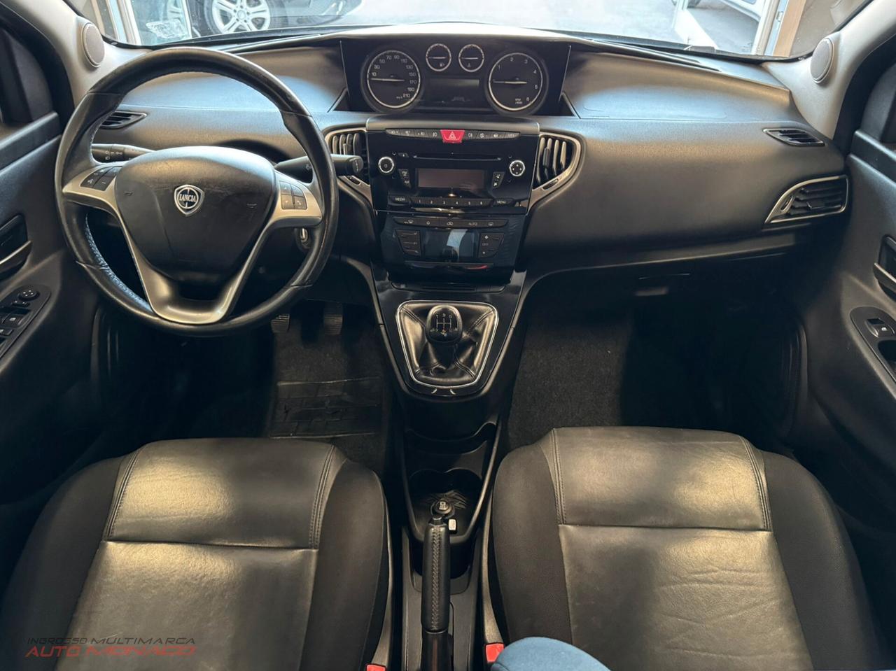 Lancia Ypsilon 1.3 MJT 95CV Platinum 2015