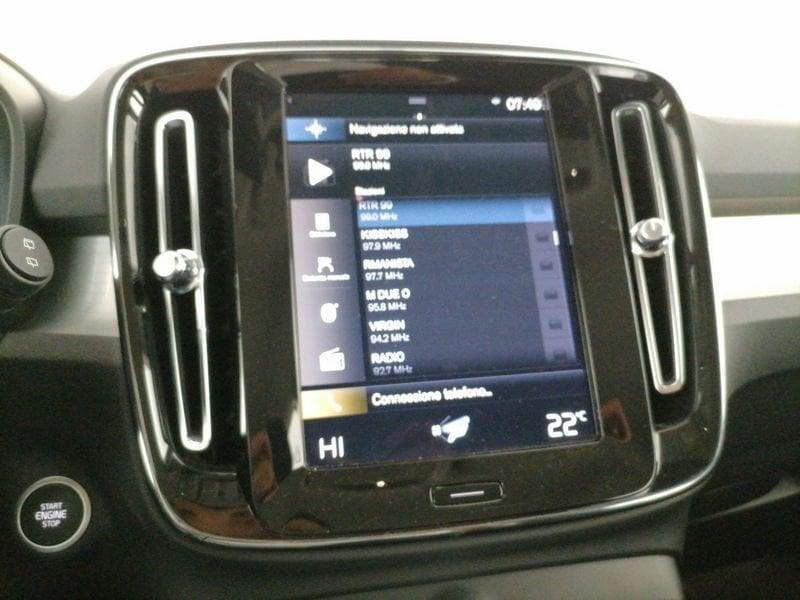 Volvo XC40 1.5 t2 Momentum auto my21