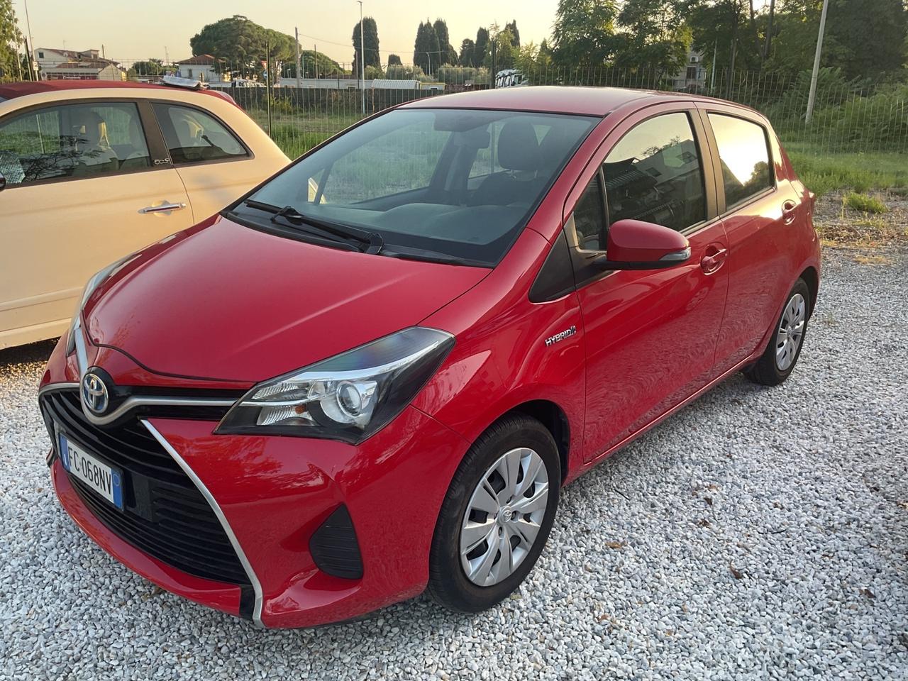 Toyota Yaris 1.5 Hybrid 5 porte Active