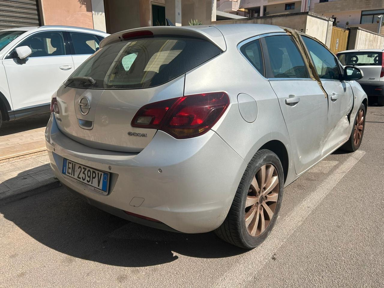 Opel Astra Berlina 1.7 CDTI 130CV Cosmo