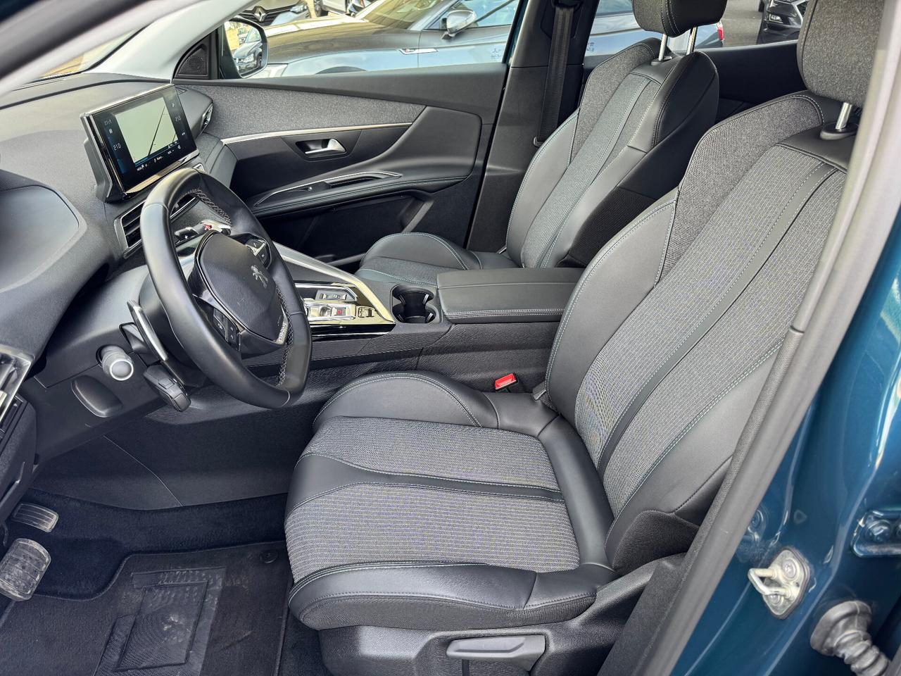 Peugeot 3008 BlueHDi 130 S&S EAT8 GT