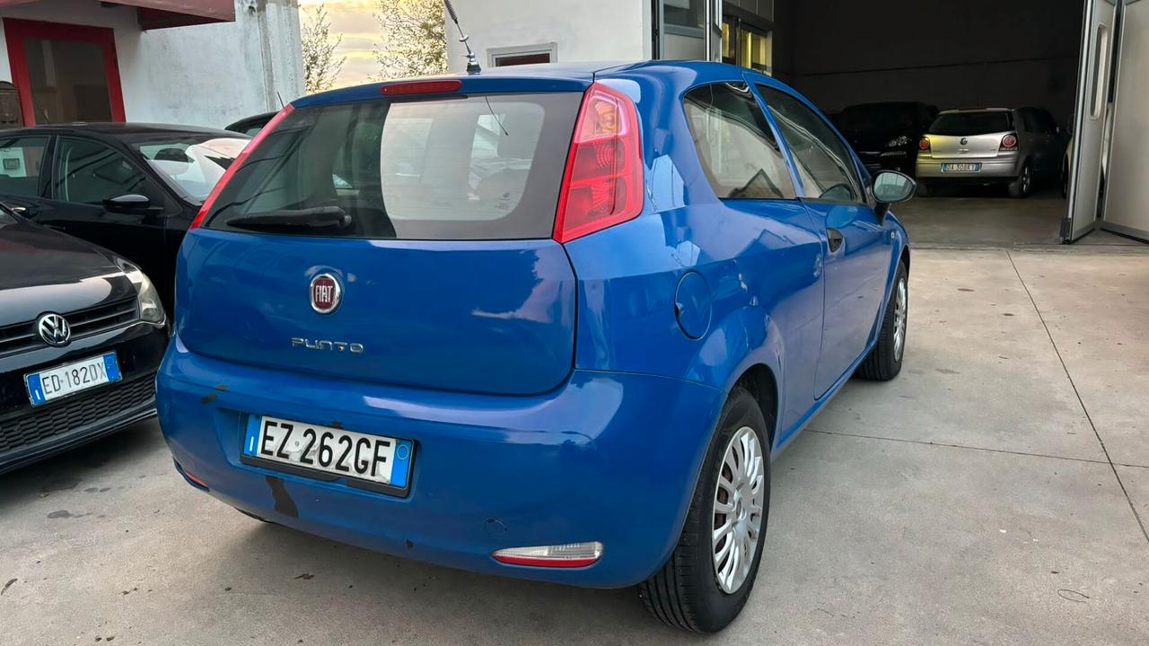 Fiat grande punto auto carro 2015