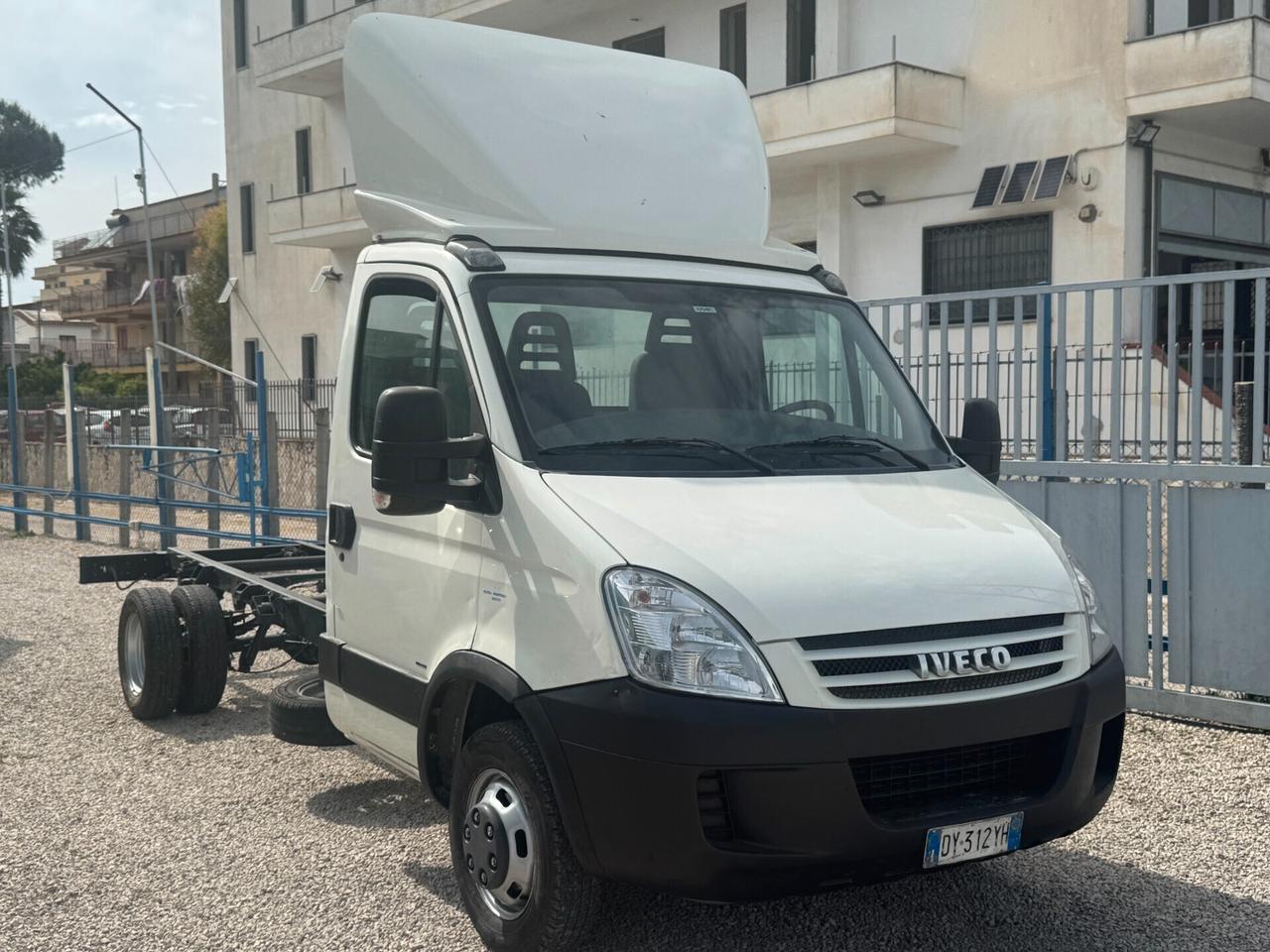 Iveco DAILY 35 C 15 A PASSO 4.20 PATENTE B ANNO 2007