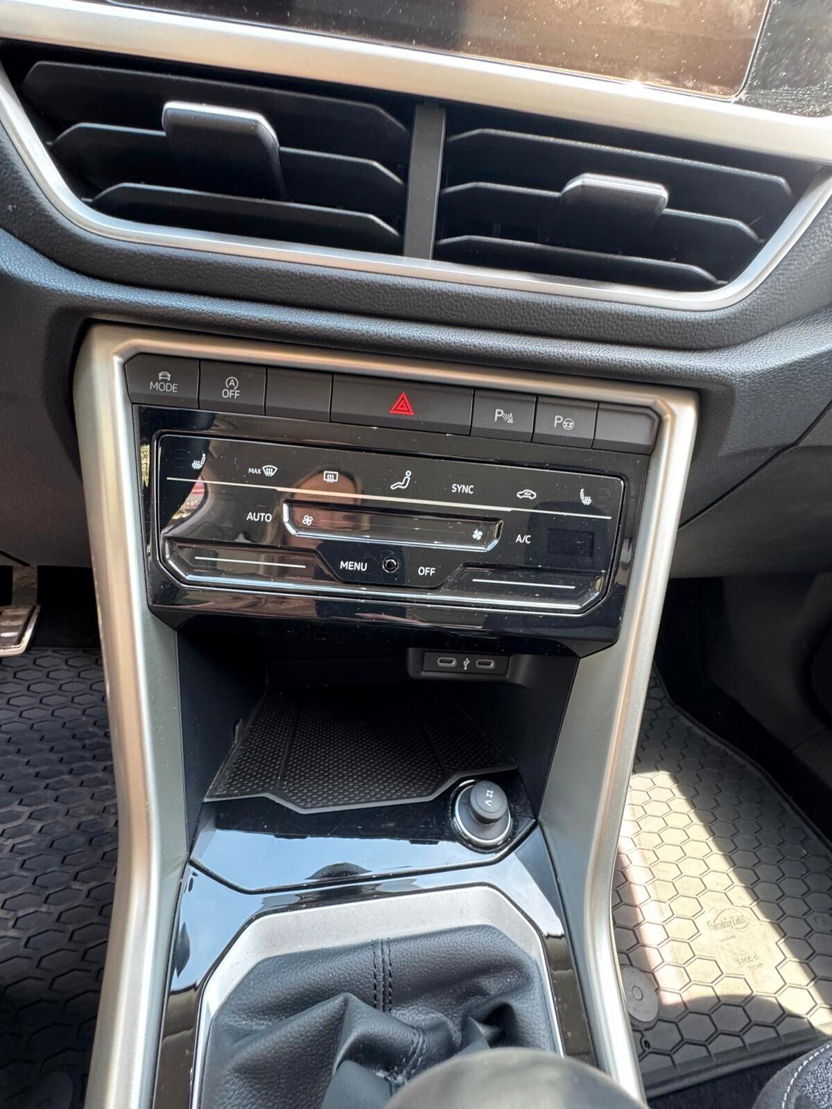 Volkswagen T-Roc 1.0 TSI Style soli 15.000km