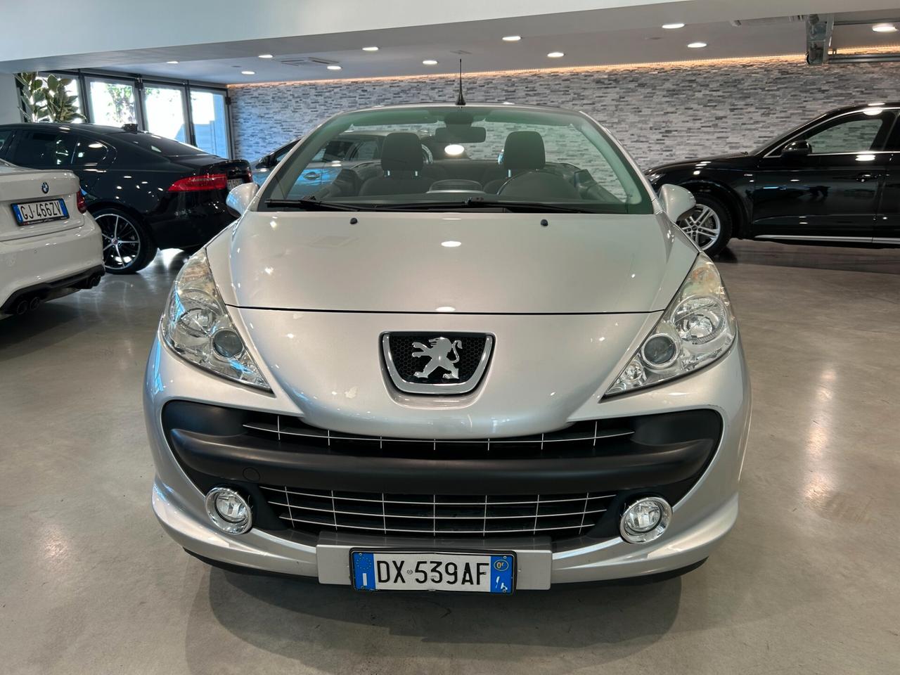 Peugeot 207 1.6 VTi 120CV Fèline CC Cabrio Coupè