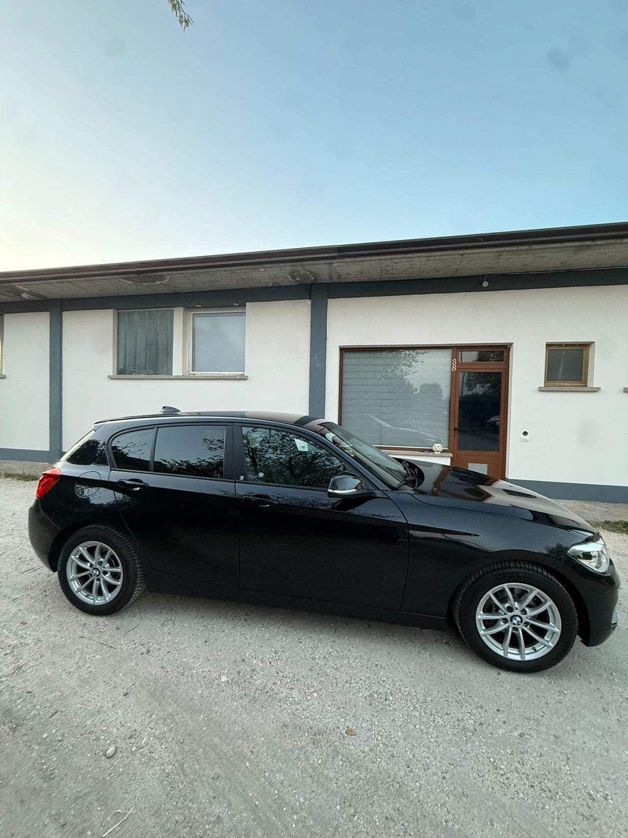BMW Serie 1 116d 1.5 Diesel 2019