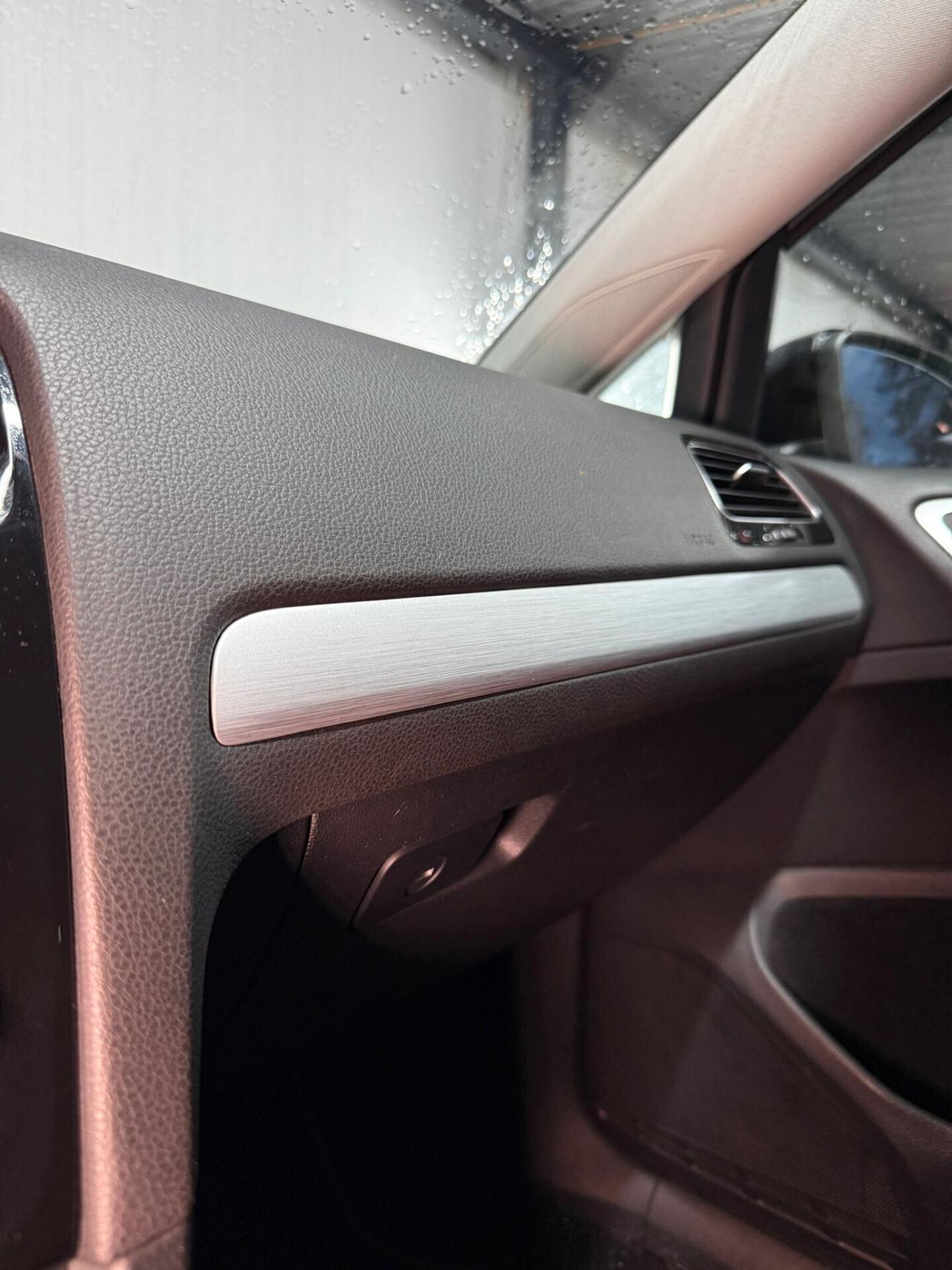 Volkswagen Golf 1.6 TDI 5p. Highline BlueMotion Technology