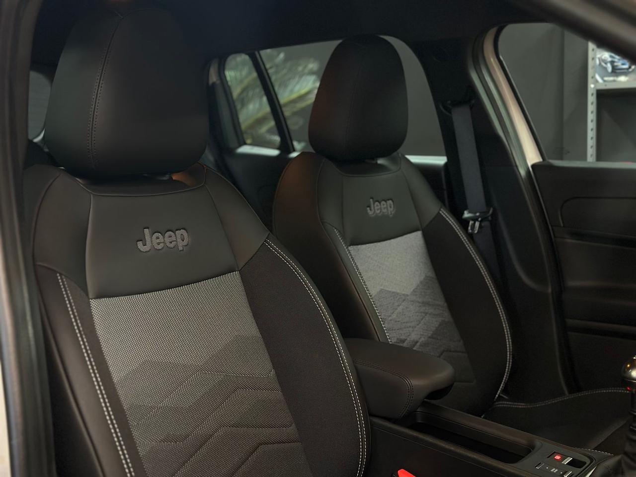 Jeep Avenger 1.2 Turbo Summit 2025 #10949