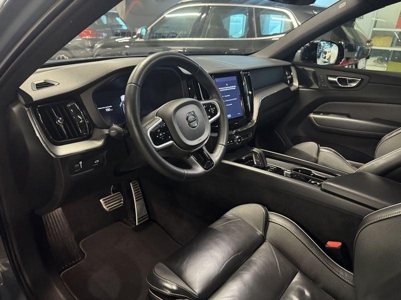 Volvo XC60 B4 D automatico R-Design