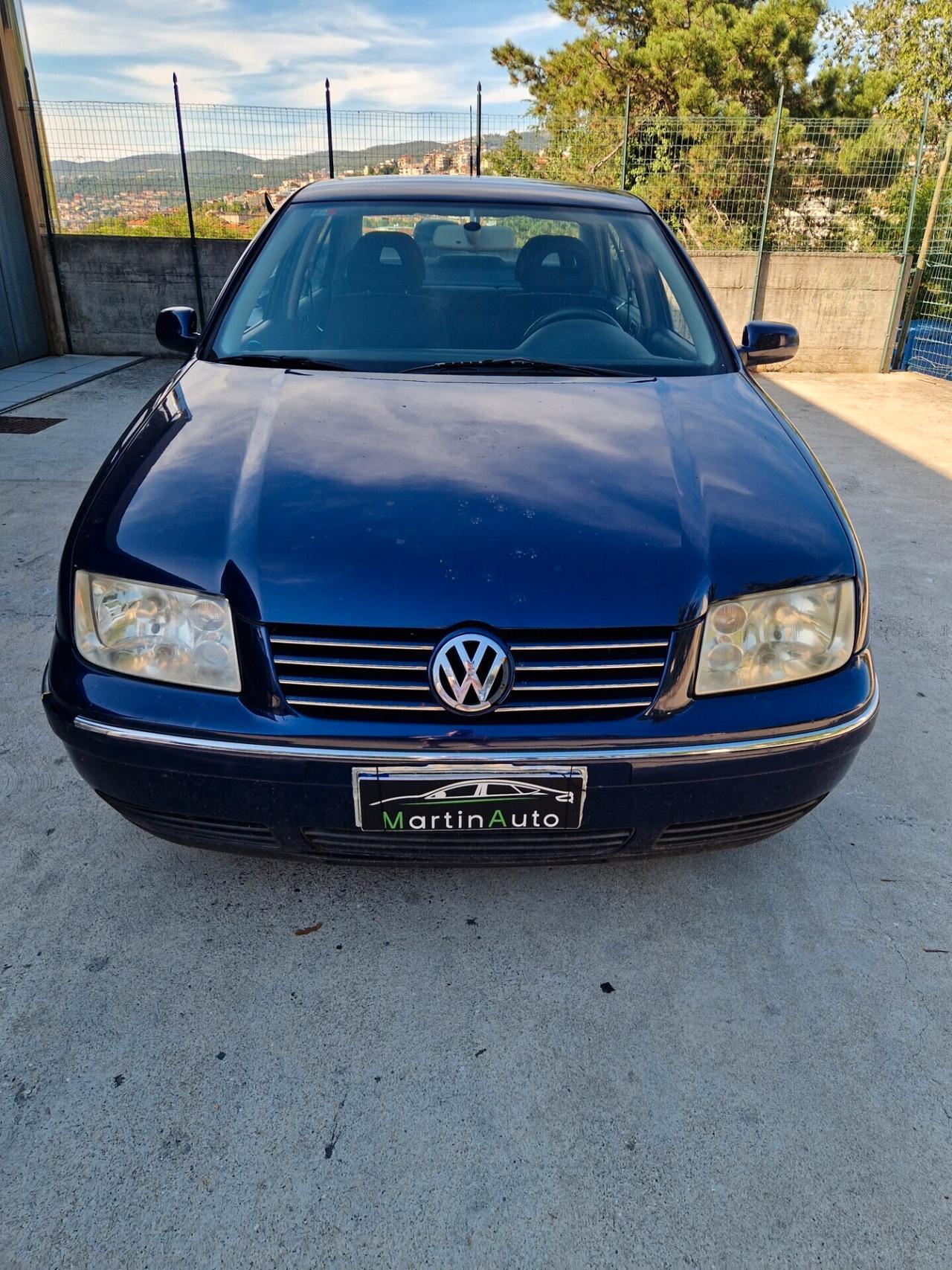 Volkswagen Bora 1.6 16V Benz - 105CV