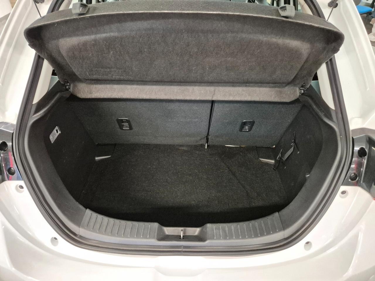 Mazda 2 1.5 Skyactiv-D 105cv Evolve