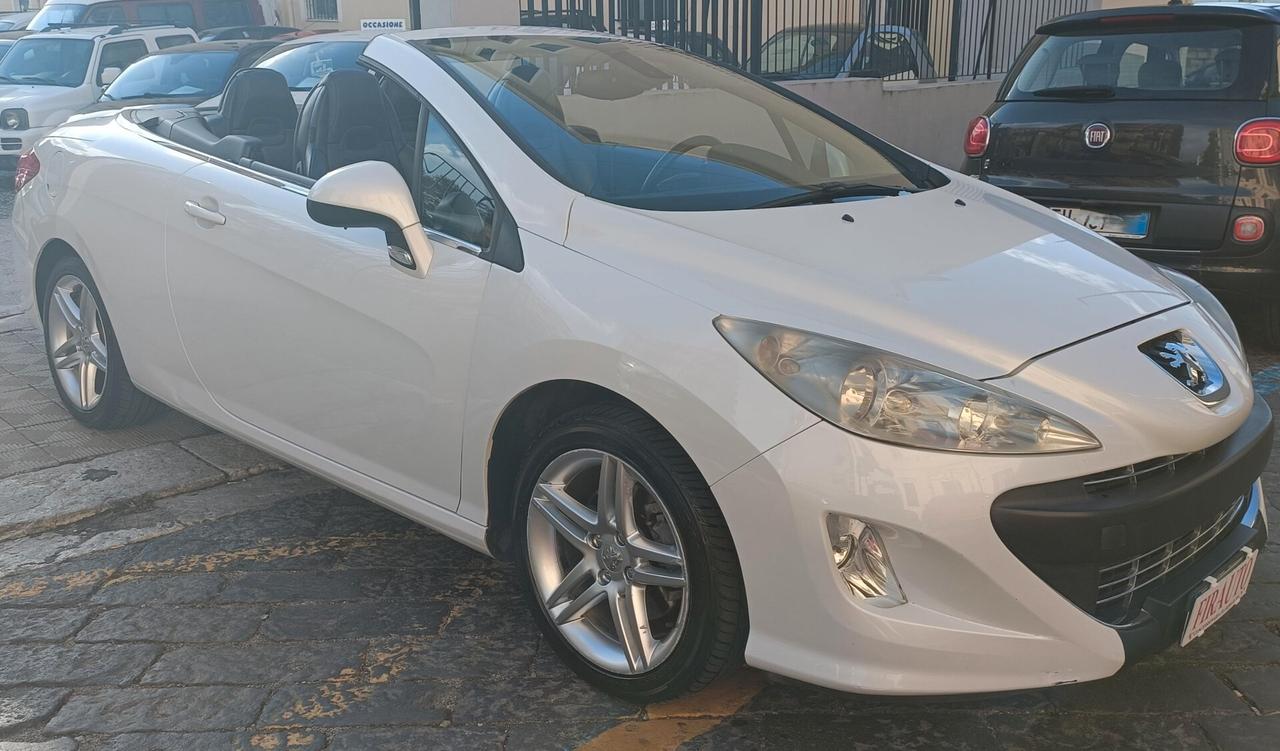 Peugeot 308 2.0 HDi 136CV CC aut. Féline