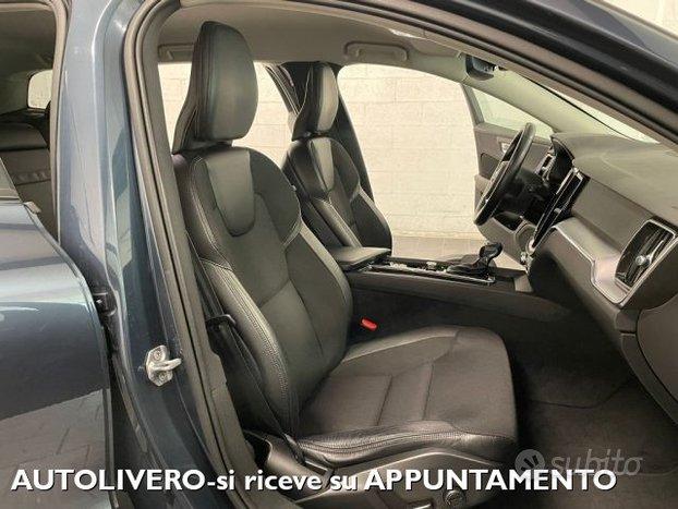 VOLVO V60 D3 Geartronic Momentum