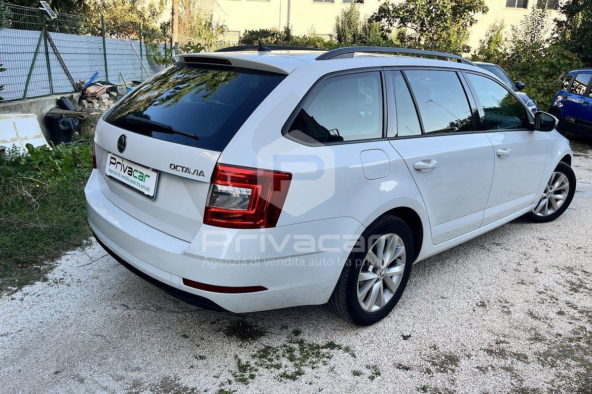 SKODA Octavia 1.6 TDI CR 115 CV DSG Wagon Executive