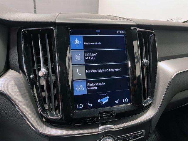 VOLVO XC60 2.0 D4 R-DESIGN AWD GEARTRONIC