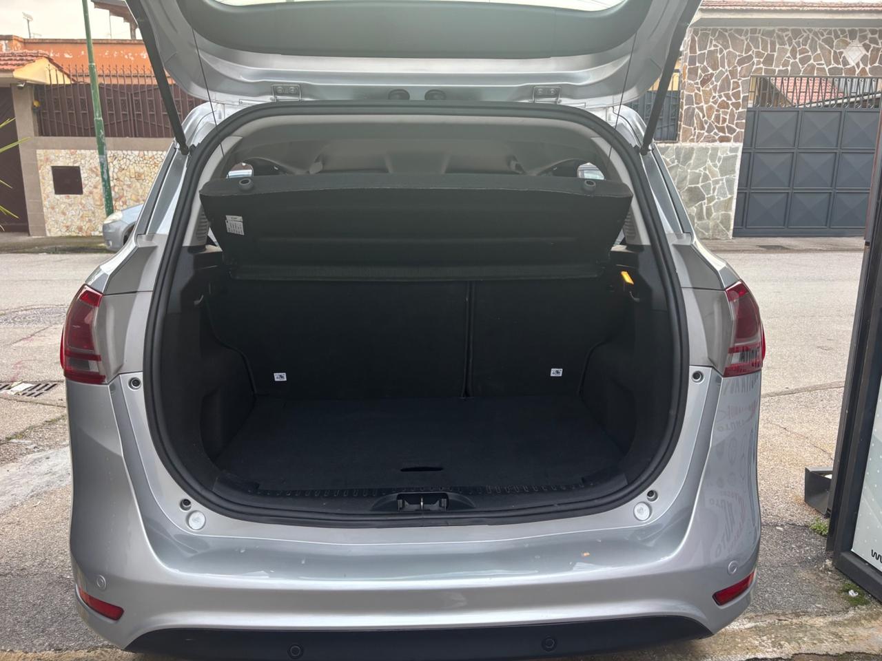 Ford B-Max 1.6 TDCi 95 CV Individual