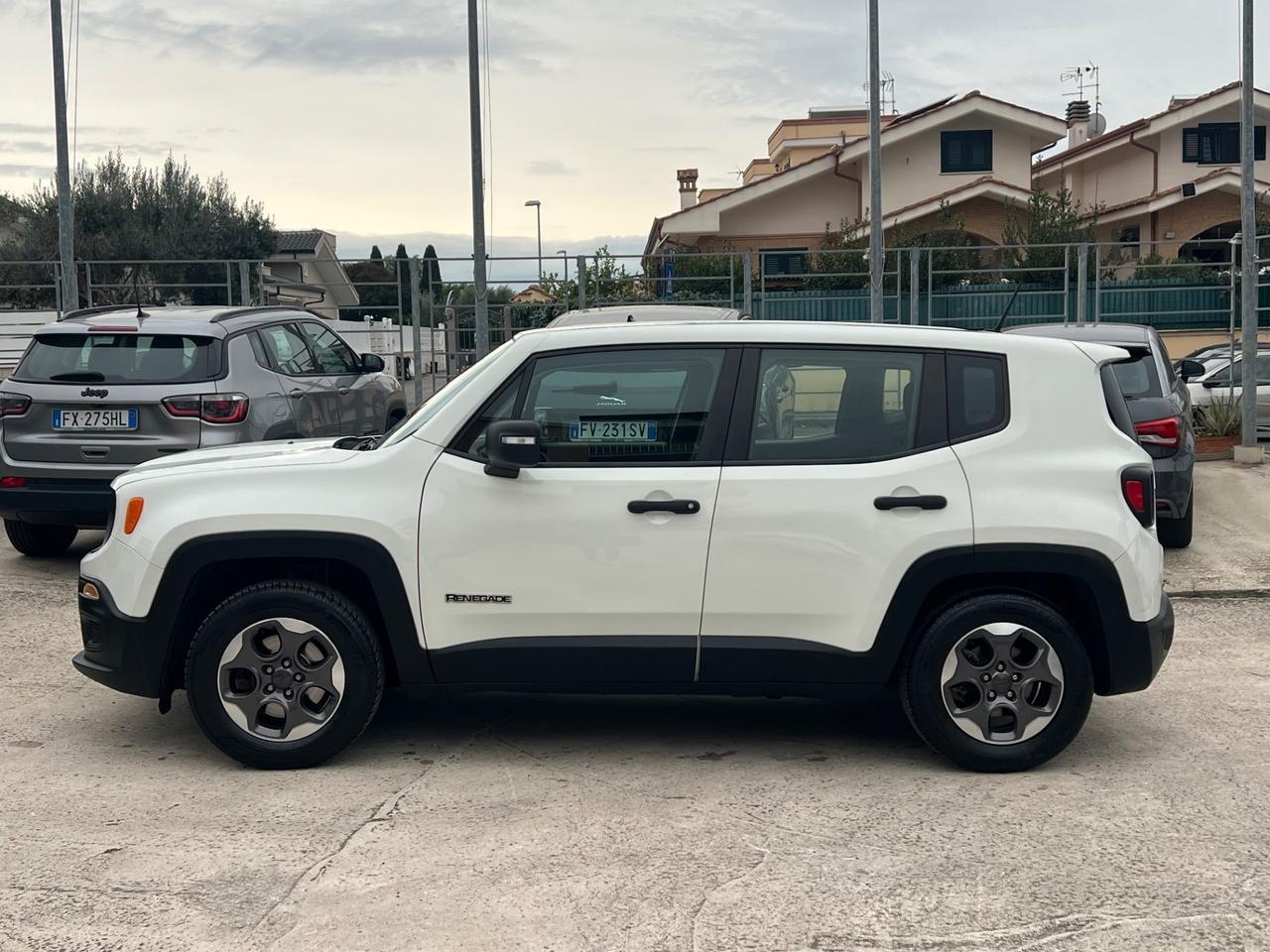 Jeep Renegade 1.6 E-TorQ EVO Sport